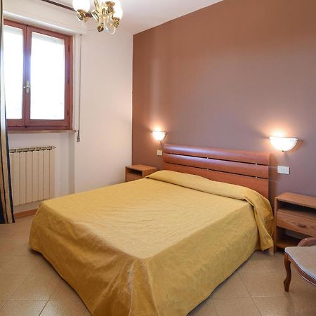 Lovely Apartment In Tuoro Sul Trasimeno With Wifi ภายนอก รูปภาพ