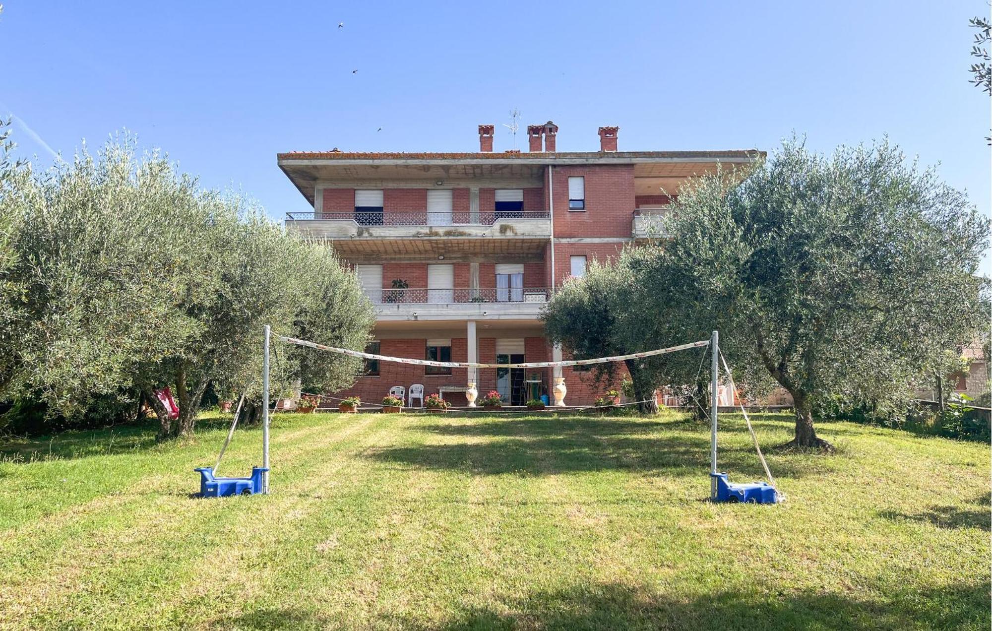 Lovely Apartment In Tuoro Sul Trasimeno With Wifi ภายนอก รูปภาพ