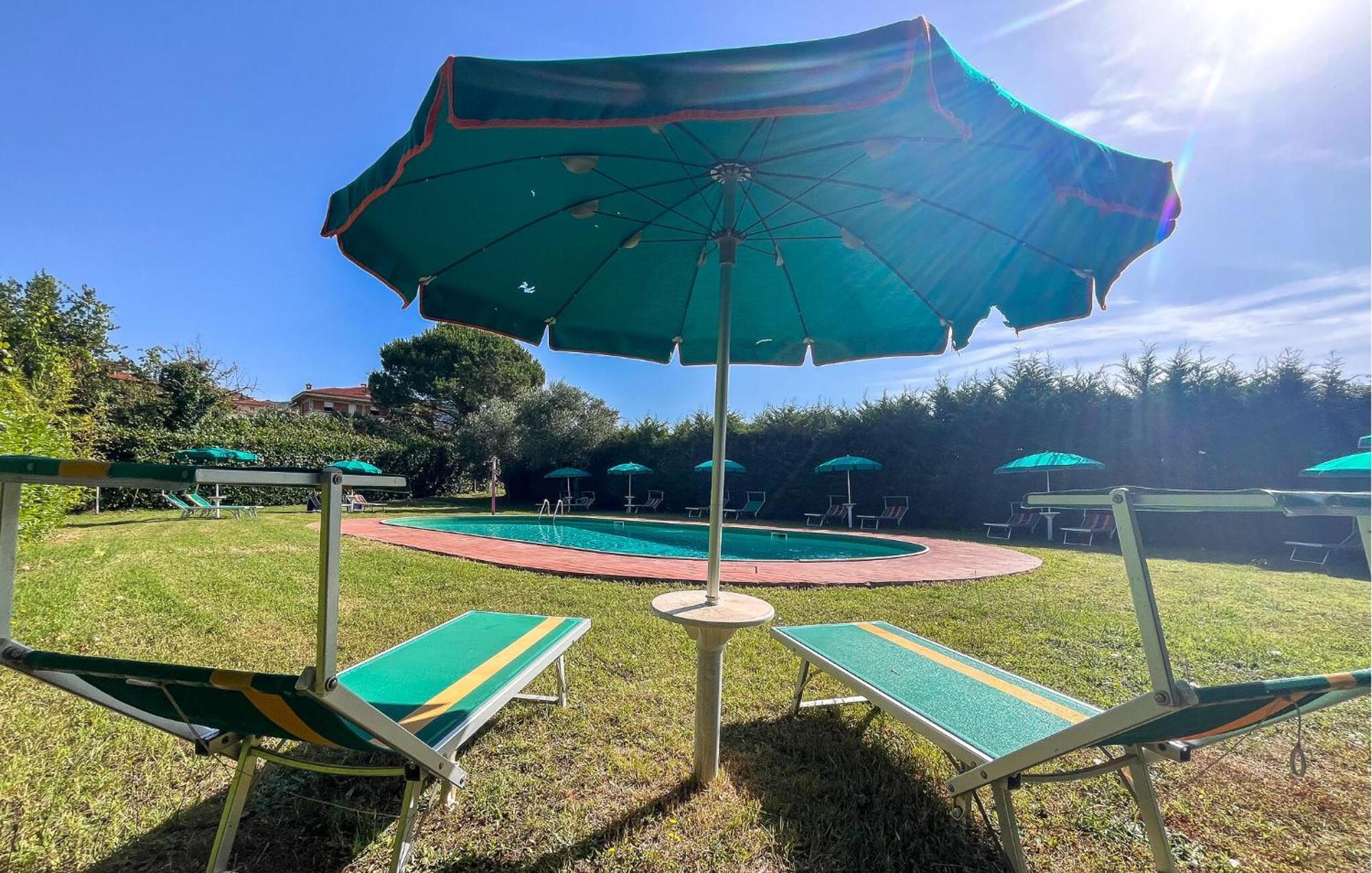 Lovely Apartment In Tuoro Sul Trasimeno With Wifi ภายนอก รูปภาพ